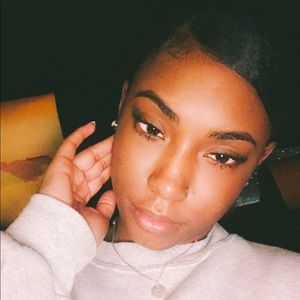 Meet your Posher, Jada